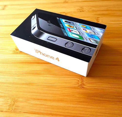Apple iphone 4 - 4, ◕