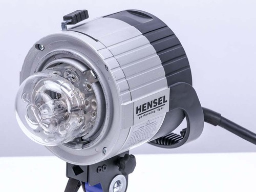 Hensel flash pro 3000 - flash, eh