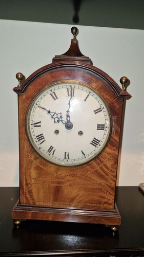 Bracket clock mahagoni 51x 28 - bracket,