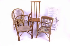 5 Stück Holz Stühle mit Armlehnen Sessel Schaukelstuhl für Puppen oder Teddys