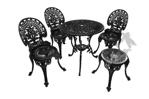 Nr04 tisch 3stühle - nr04:, tisch+3stühle+1schemel