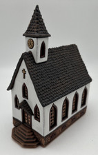 Große handgefertigte Kirche