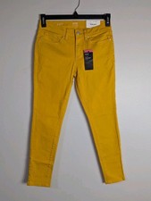 NWT A.N.A. Zinnia Gold