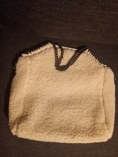 Tasche aus Plüsch bzw