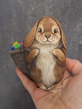 bemalter Stein/ Hase/