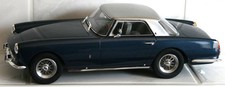 MATRIX MXL0604-033 FERRARI 250 GT COUPÉ 1:18 mit OVP