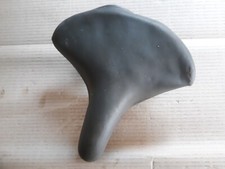 ALTER DDR FAHRRAD SATTEL VON