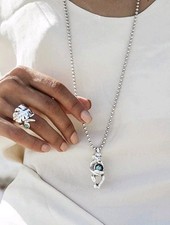 UNO DE 50 ° COLLAR " LADRÓN