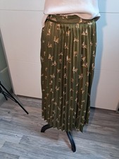 NEU Zara Grüner Plissee Rock