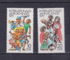 GERMANY DDR SG E2132-E2133 MNH