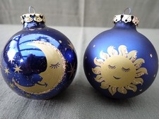2 alte Glas Weihnachtskugeln