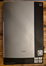 EPSON Perfection V200 Photo