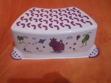 KINDER TRITTHOCKER Hippo weiß SCHEMEL FUSSBANK RUTSCHFEST TRITTBANK unbenutzt 