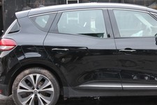 Renault Scenic 4 Farbe Schwarz