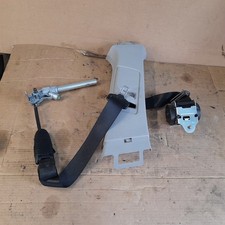 Opel Corsa D Gurtstraffer