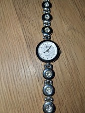 Damen-Armbanduhr in Silber