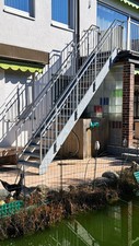 Außen - Treppe,  Stahltreppe voll verzinkter Stahl! Gebraucht!