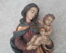 Alte Holzschnitzerei Madonna