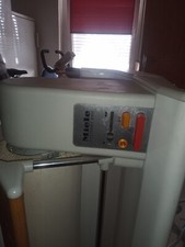 Miele Bügelmaschine B 864 - Bügelautomat - Heissmangel - top Zustand 