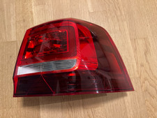 VW Sharan 7N1, 7N2 LED Heckleuchte 7N0945208 beschädigt