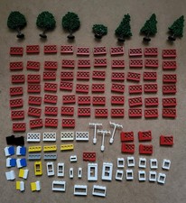 Lego 70er-Jahre ;   Bäume - Zäune - Fenster - Antennen