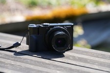 Panasonic LUMIX LX15, 1"