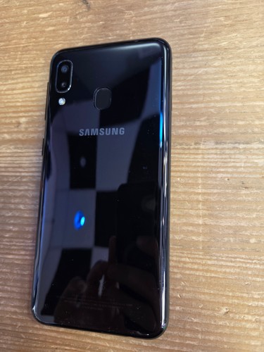 Samsung galaxy a20e 32gb - samsung,