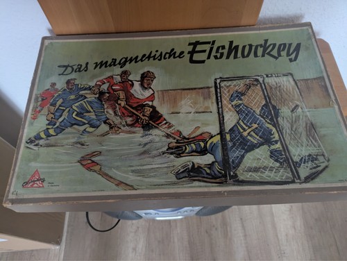 Das magnetische eishockeyspiel - magnetische,