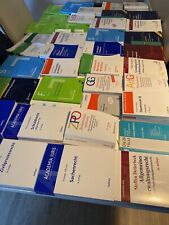 Alle Gesetze, Lehrbücher und Skripte aus meinem Jurastudium