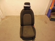 4778479 sitz v.r. für SEAT
