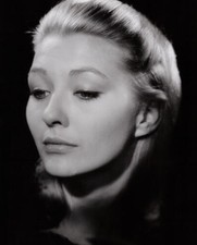 Christine Kaufmann Sexy 8x10