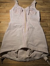 TRIUMPH Torselette/Korselett IDEAL KR,Gr. 80 C,Haut,NEU *VINTAGE *made in France