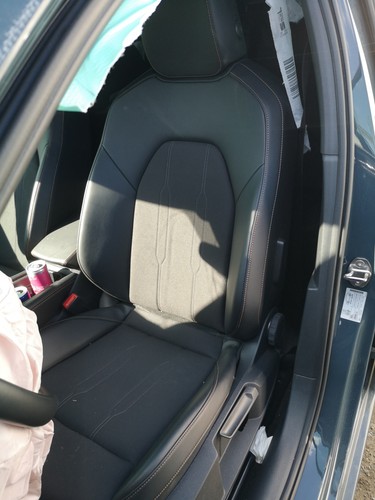 Seat leon sitz links - leon, iv