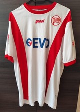 Kickers Offenbach Trikot