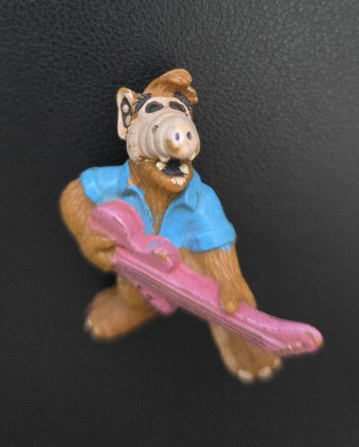 Alf bully mit gitarre - alf, gummi
