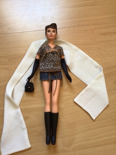 1998 audrey hepburn barbie - hepburn,