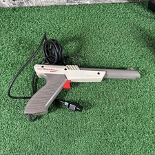 Nintendo NES Authentic Zapper