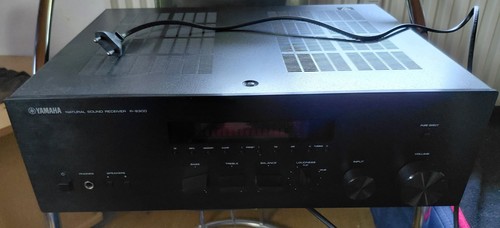 Yamaha s300 stereo receiver - stereo,