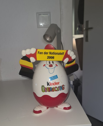Kinder überraschung maxi - kinder,