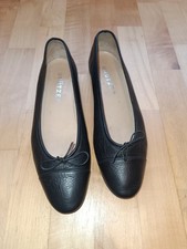 Schwarze Glattleder Ballerinas