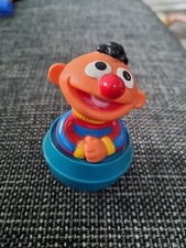 Ernie Sesamstraße Figur, 70er Jahre Stehaufmänchen, illco, Blau Rot, Vintage