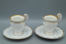 2 Tassen mit 2 Untertassen