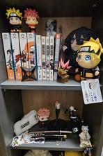 Riesen XXL Anime/ Manga Paket mit Figuren, Plüsch, Armband und Stickers