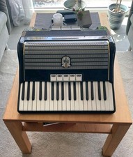 Akkordeon Weltmeister 96 Bass, gebraucht, inkl. Koffer 