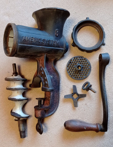 Alter antiker fleischwolf - antiker,
