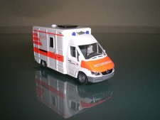Wiking Mercedes-Benz Sprinter Rettungswagen RTW Deutsches Rotes Kreuz 0321 04 30