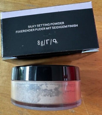 MARY KAY SILKY SETTING POWDER Puder Light Beige / Neu
