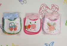 Lätzchen mit Klettverschluss Tiere Autos 7 Stück Größe 18 x 18 cm