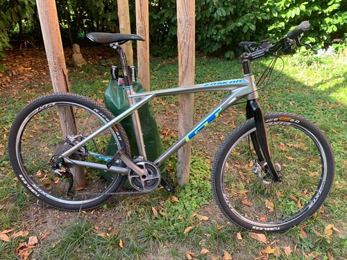 Zaskar carbon team - super, xc