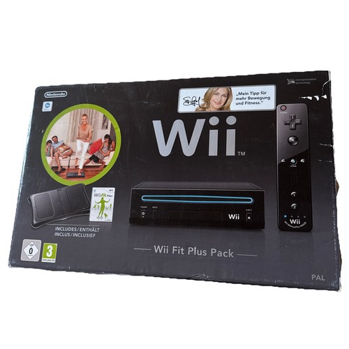 Nintendo wii fit plus pack - nintendo,
